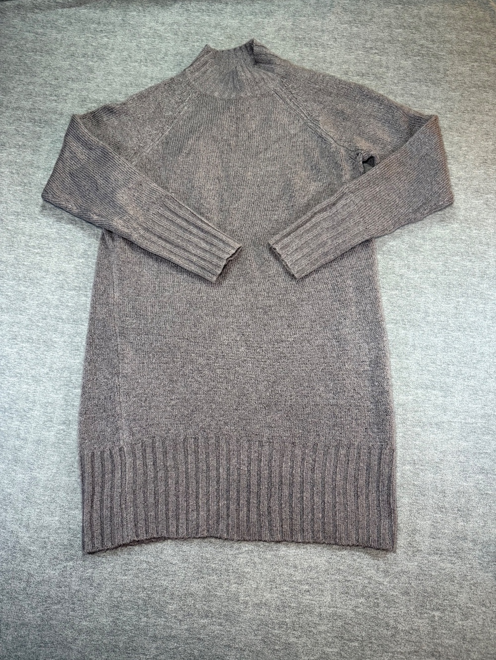 Express Women’s Small Longline Mock Neck Sweater Taupe Gray Raglan Knit Tunic